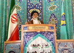 مطالبه‌گری‌های ادامه‌دار امام جمعه نطنز از تریبون نماز جمعه