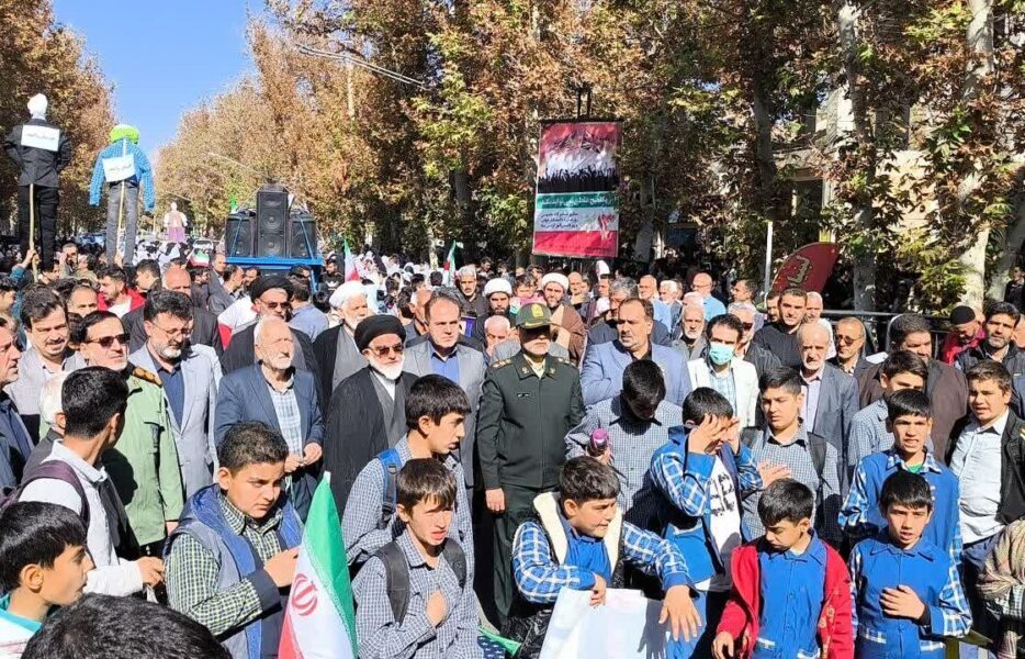 شکوه و خلق حماسه حضور دانش آموزان و دانشجویان شهرستان نطنز