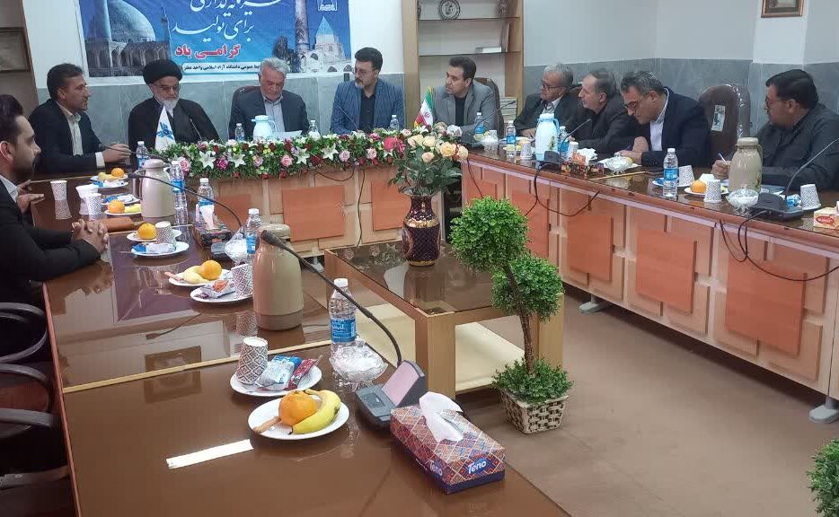جلسه در خصوص راه اندازی رشته پرستاری در دانشگاه آزاد اسلامی واحد نطنز