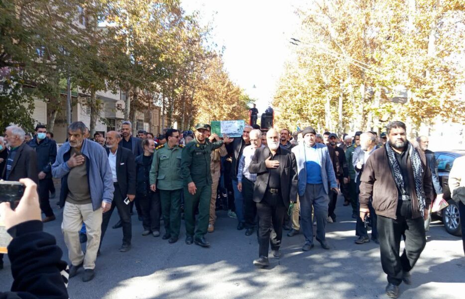 مردم میهمان‌نواز نطنز میزبان پیکر مطهر سه شهید گمنام شدند