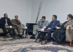 بازدید امام جمعه و فرماندار شهرستان نطنز از خانواده دارای فرزند اتیسم