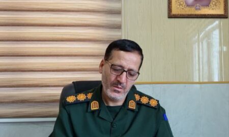 سرهنگ پاسدار علیرضا شبانی زاده فرمانده سپاه ناحیه نطنز کسب مقام در مسابقات کشور را تبریک گفت .