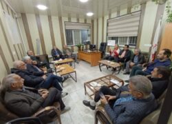 گفتگو و بازدید رؤسای هلال احمر با داوطلبان و پرسنل
