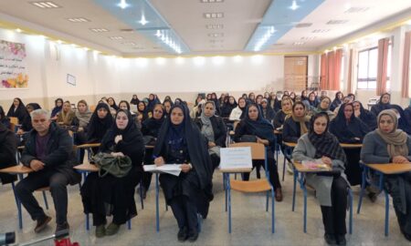 برگزاری باشکوه جلسه آموزش خانواده در دبیرستان سمیه 