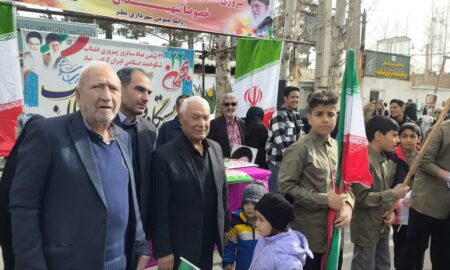 نطنز ایستاده در خط ولایت