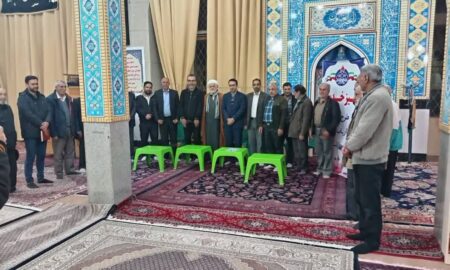برپایی میز خدمت در مسجد جامع روستای طامه 
