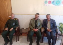 دیدار مسئول بسیج حقوقدانان نطنز با سرهنگ حمیدرضازاده
