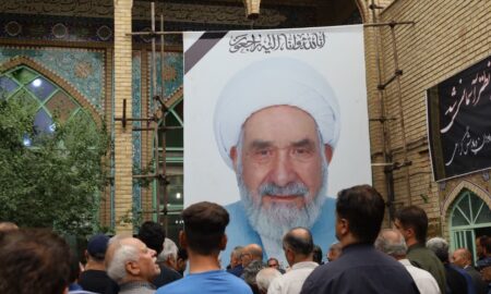 تشییع باشکوه آیت‌الله حاج آقا ضیاءالدین تقی‌زاده انصاری در نطنز
