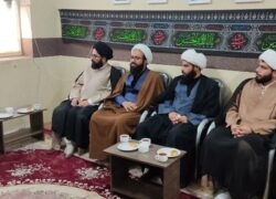 تأکید بر تربیت نسل جوان و همراهی با نظام در پیشگاه دین
