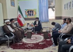نشست هم‌اندیشی فعالان قرآنی نطنز با حضور امام جمعه