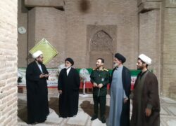 بازدید امام جمعه نطنز از مسجد جامع اردستان
